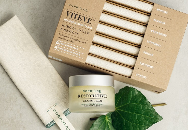 Why we chose silk for our Viteve™ Silk Exfoliating Cloth