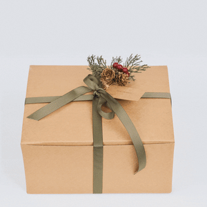 Corbin Rd Gift set Christmas Gift Set: 100% Cotton  Robe & Face Oil